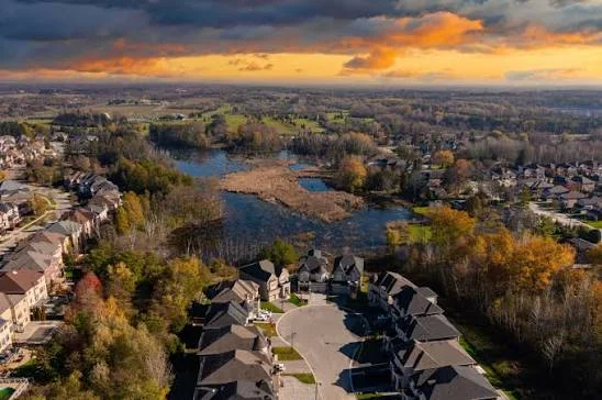Richmond Hill neighbourhood Richmond Hill neighbourhood